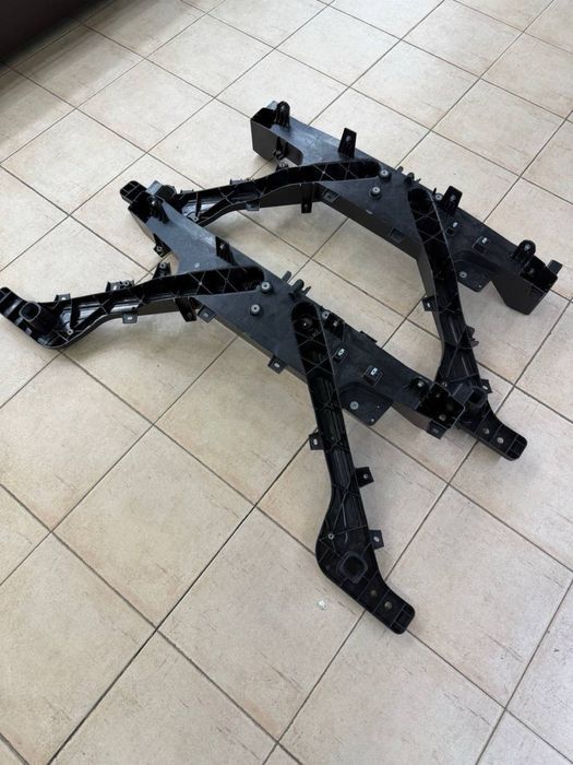 Телевізор Tesla Juniper , установочна панель тесла  1974871-00-C