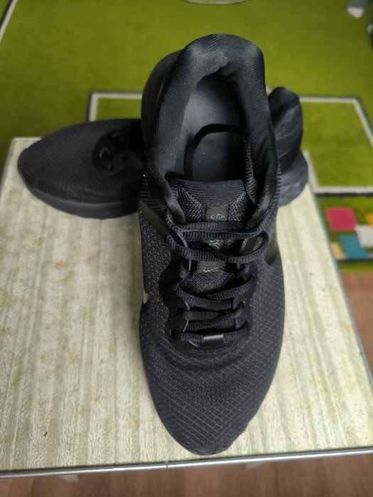 Кросівки Nike 39 розміру