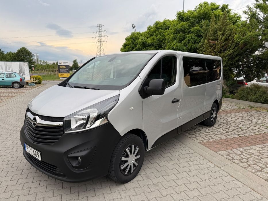Opel Vivaro Long/9 osobowy/Świeżo sprowadzony/bez wypadkowy