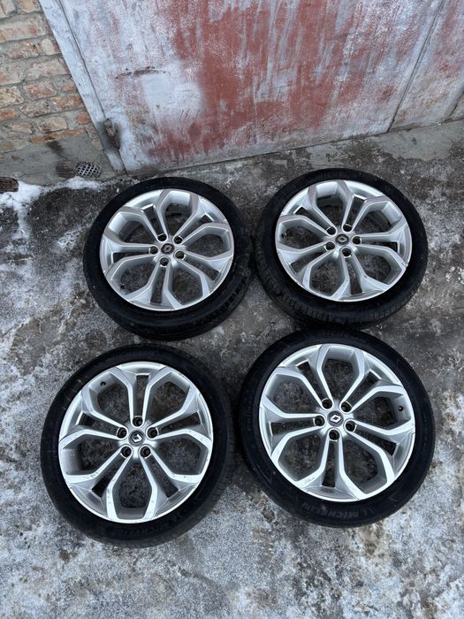 Диски  Renault Grand Scenic КОМПЛЕКТ 5х114.3 R20 на гумі 195/55 20