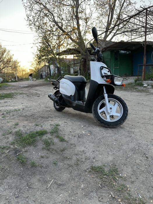 Продам Yamaha gear 4t