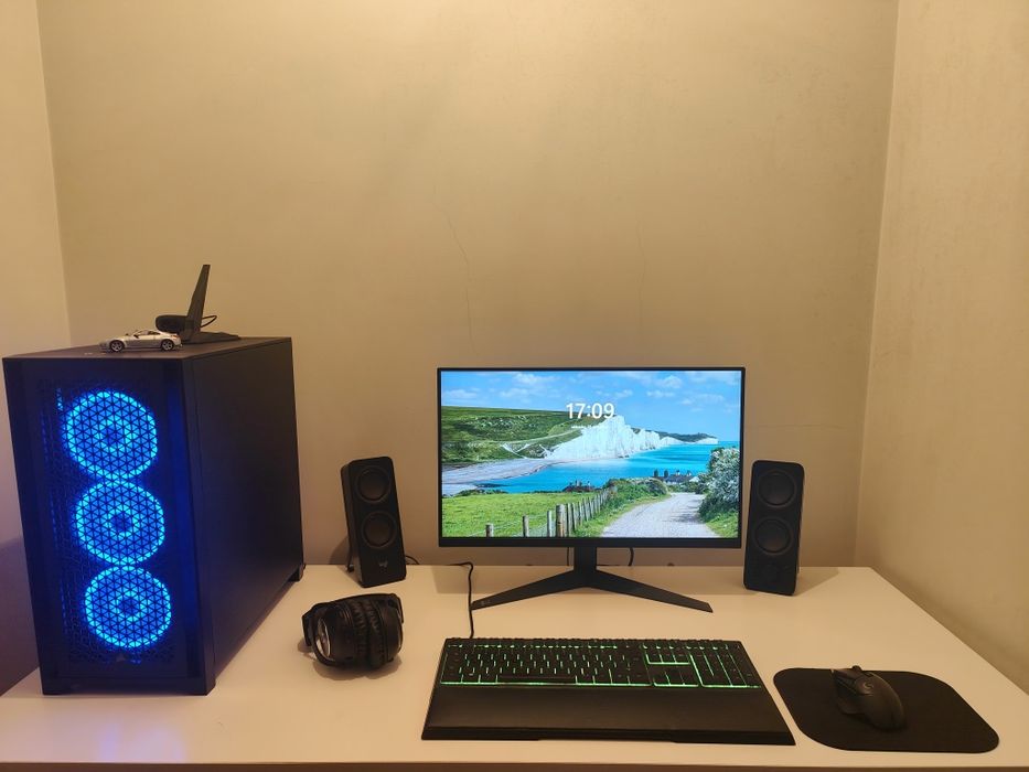 Monitor Gaming LG UltraGear 24GQ50F-B 24" Full HD 165Hz 1ms HDR10 FreeSync