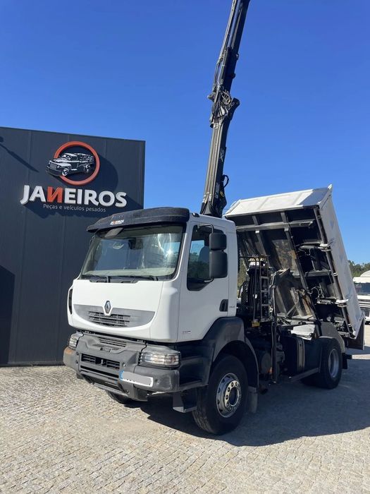 Renault Kerax 370 DXI - Tri Basculante C/ Grua