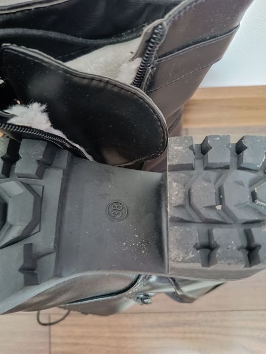 Kozaki zimowe damskie 38