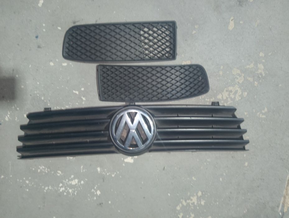 Grelha VW polo 6N2
