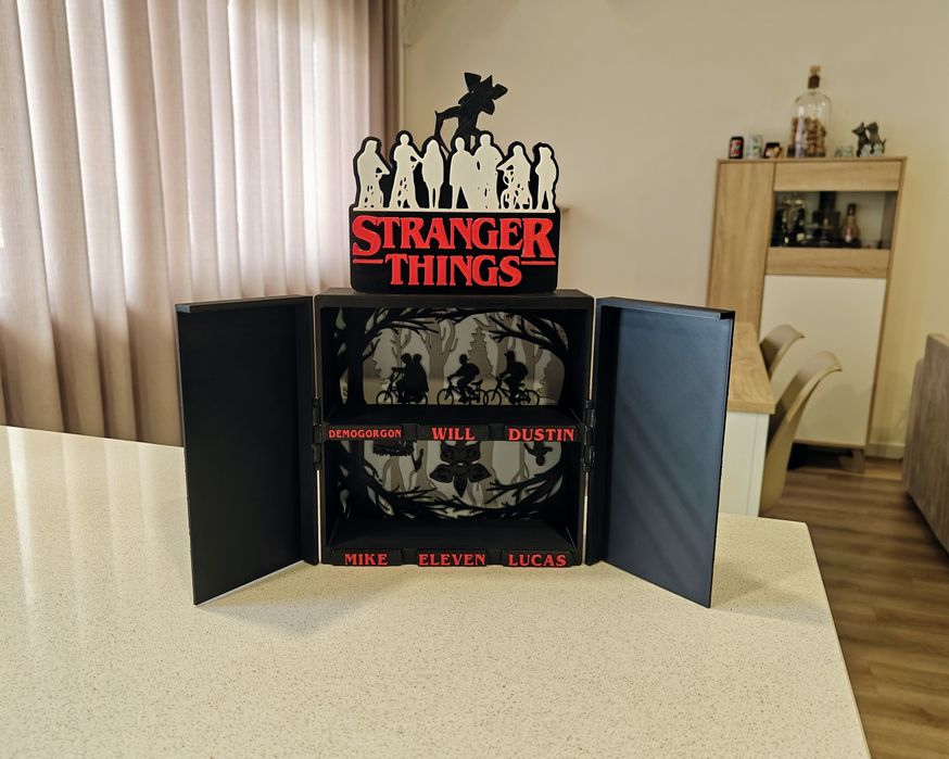Expositor figuras Funko Stranger Things McDonalds