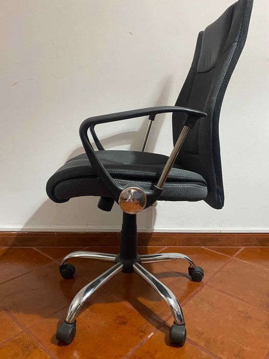 Cadeira de escritorio