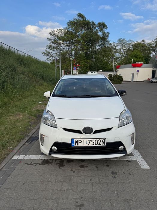 Toyota Prius 30 Polift 2015