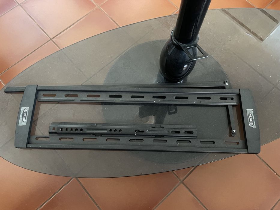 Móvel televisão vidro