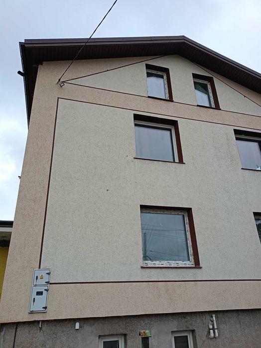 Mycie i malowanie dachów i elewacji