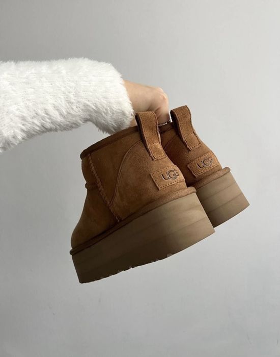 UGG  міні на платформі угги 38 розмір