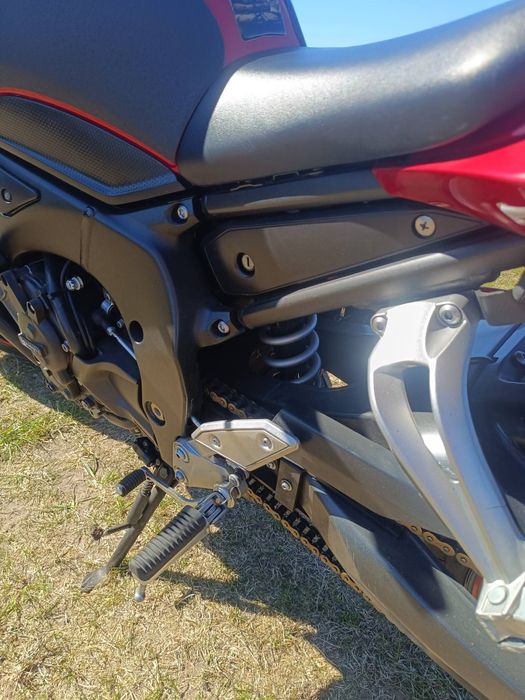 Yamaha Fz1 Fazer MT FJR CB GSX