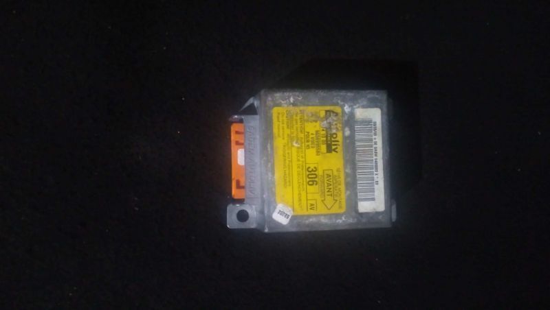 Centralina De Airbags Peugeot 306 (7B, N3, N5)