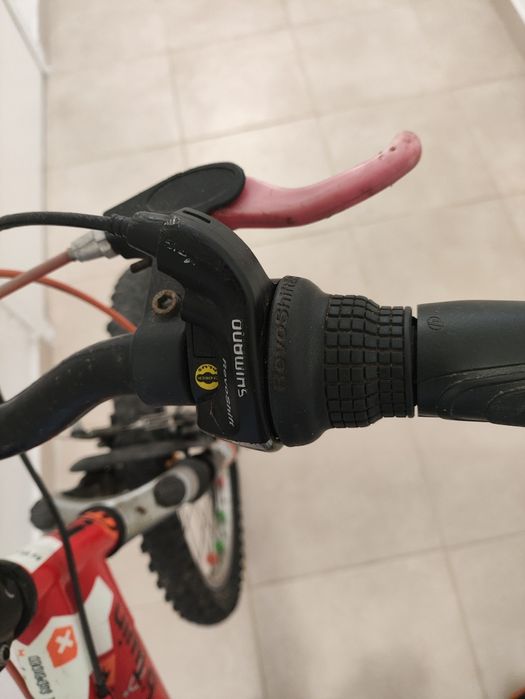 2 bicicletas de criança