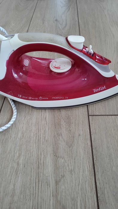Парова праска Tefal Maestro 76 FV3776E0