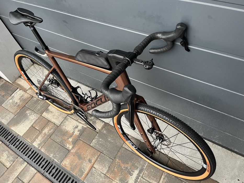 Гравел Carbon 8.7 кг! Focus Atlas 8.9 2024 1х12 Sram Rival eTap AXS як Новий