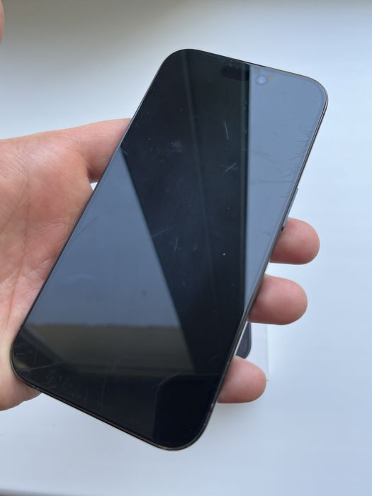 Iphone 15 pro 128 gb•Айфон 15 про 128 гб.