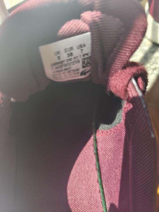 Sapatilhas da Lacoste usadas mas bom estado tamanho 38