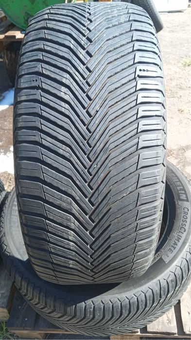 275/45 R20  Michelin CrossClimate 2  всесезонні шини б/у 2023