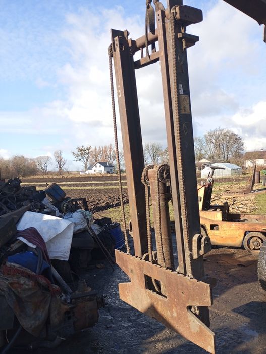 Підйомник стріла мачта