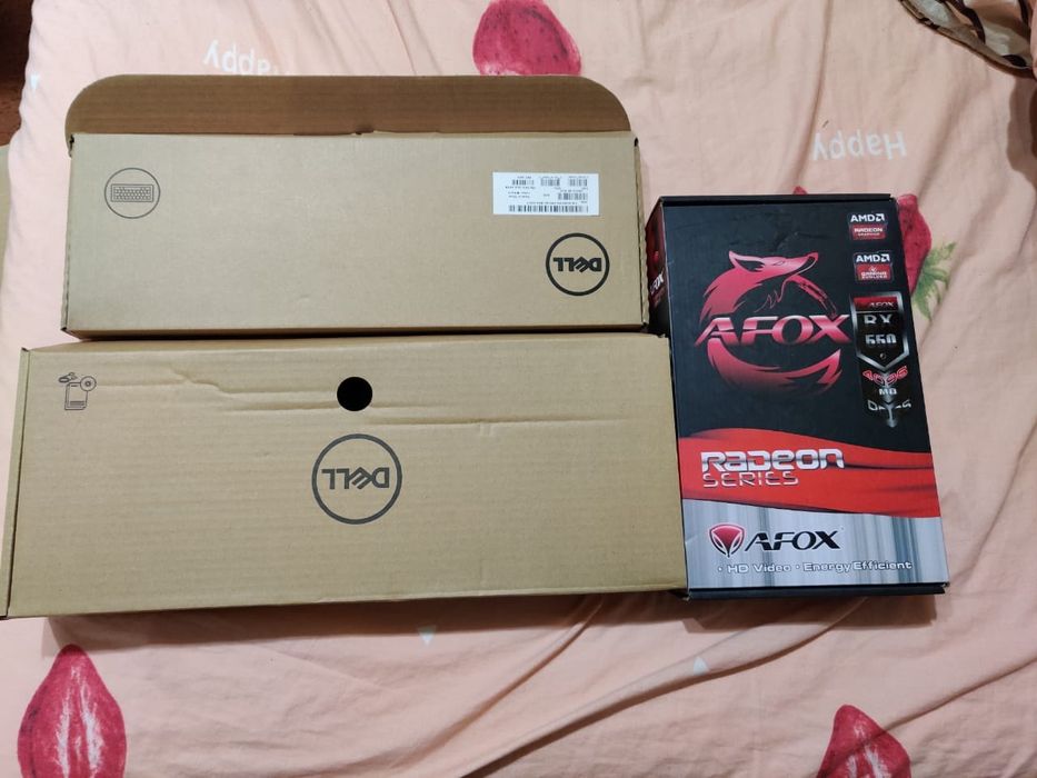 Системный блок - I7-8700. 8gb - ОЗУ. 1000gb - жёстки. Без видеокарты