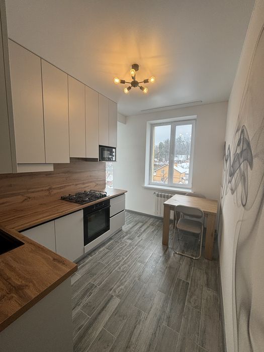 1-кімнатна квартира з новим ремонтом у ЖК “Прованс 2” біля парку Мами