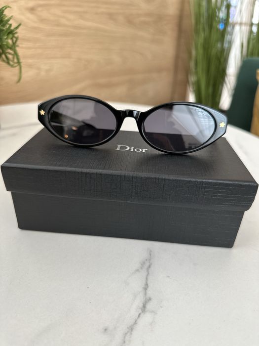 Sprzedam nowe okulary przeciwsłoneczne Dior