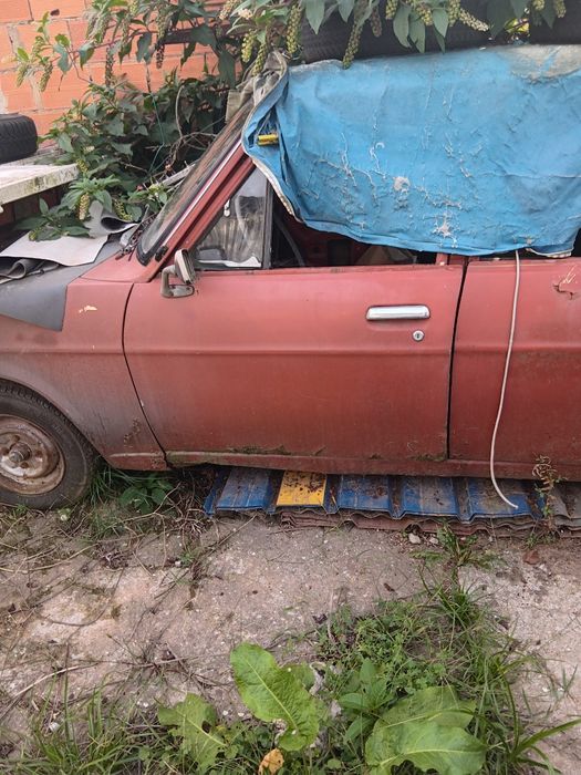 Datsun 1200 deluxe 4 portas