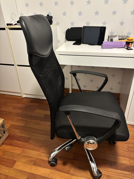 Cadeira STAPLES Escritorio