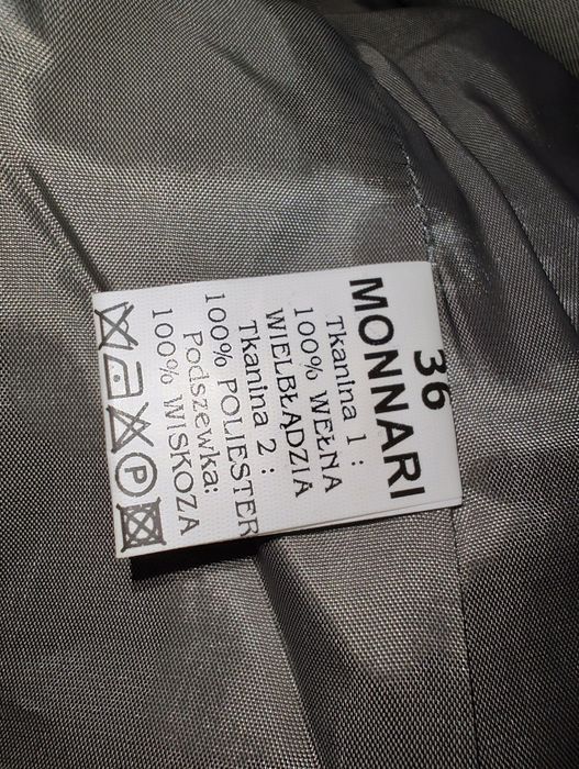 Monnari piękny żakiet z wełny wielbłądziej r. 36