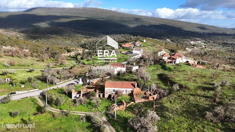 Moradia T3 para restaurar, Almoster
