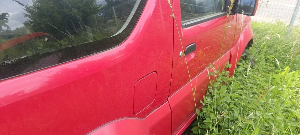 suzuki jimny 2008r 1.3 benzyna samochód w całości lub na części