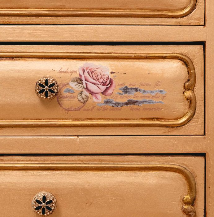 Cômoda Belle d’Or Dourada