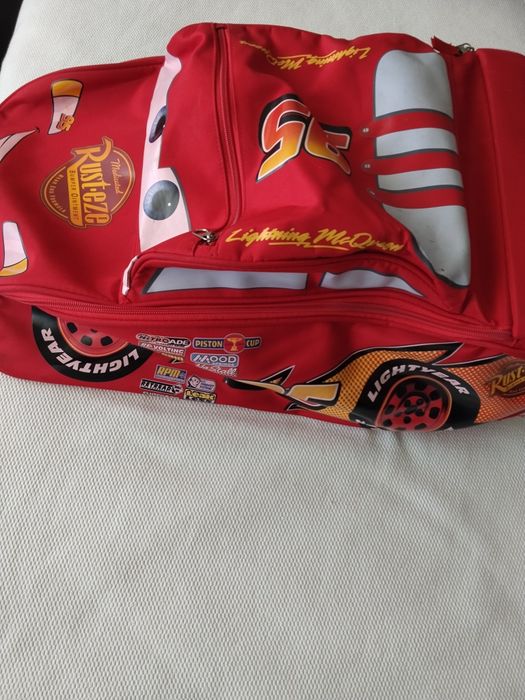 Vendo mala de viagem faísca mqueen