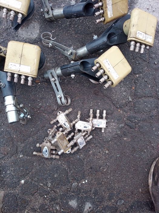 антенна  спутниковая телевизионная