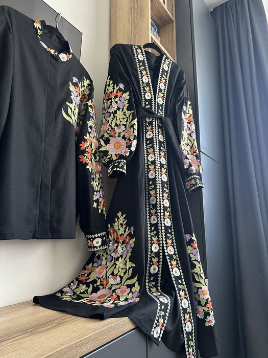 Вишиванки парні/жіноча чоловіча вишиванка/комплект вишивонк/сукня