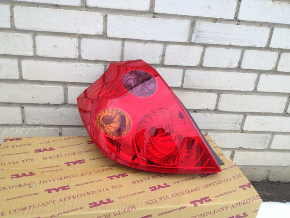 Фонарь стоп Kia Ceed 2007-2009 фонари Киа Сид