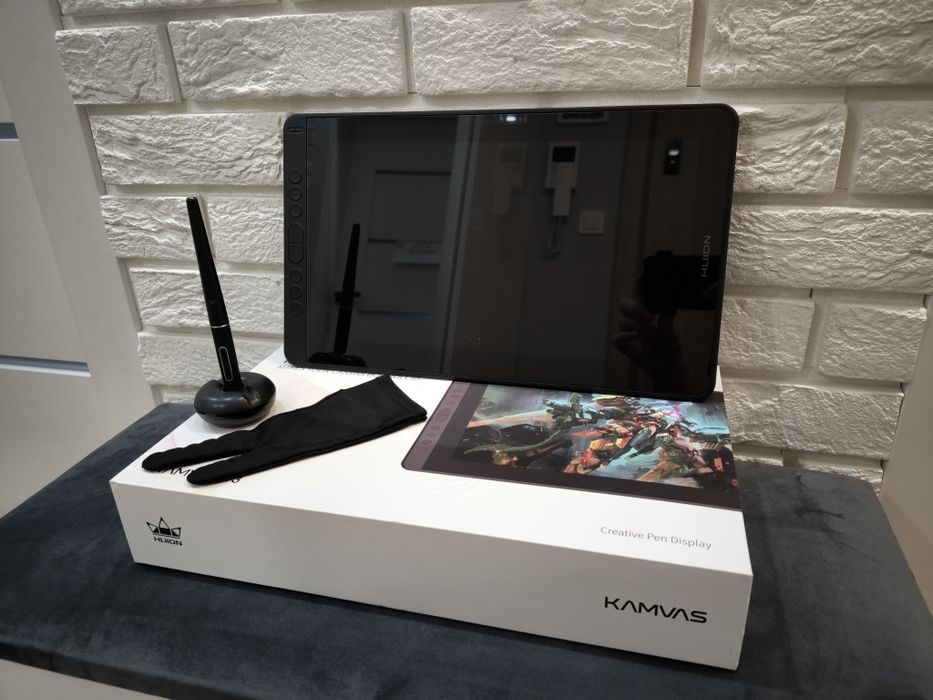 Tablet graficzny HUION Kamvas 13 + szkło+gwarancja do 2029r.-jak NOWY