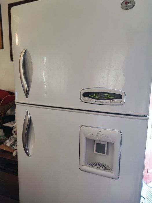 Холодильник LG двохкамерний