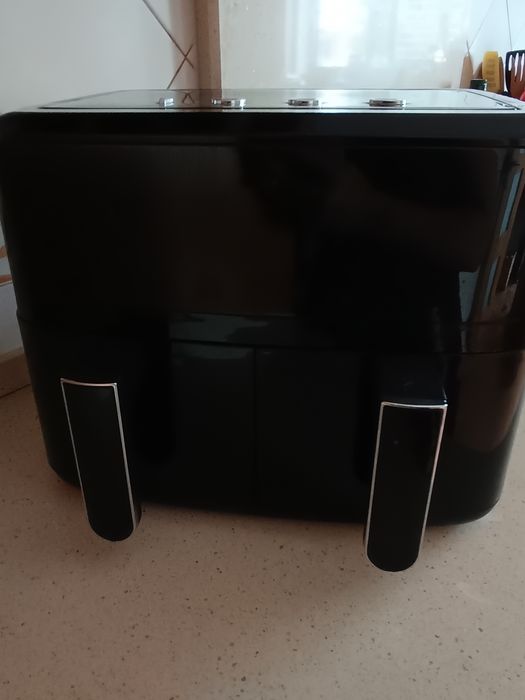 Airfryer 1995 preta