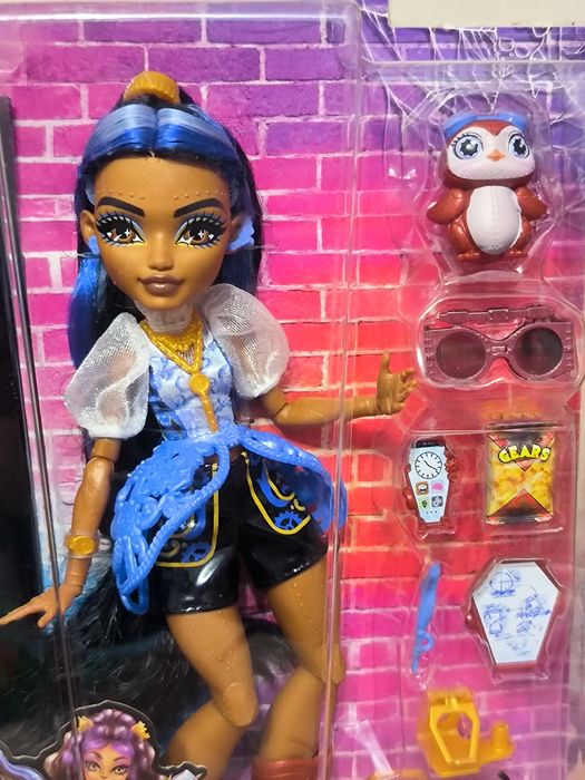 В наявності! Monster High  Лялька Монстер Хай  Robecca Steam Робекка з вихованцям