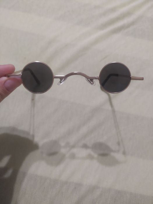 Очки круглые черные