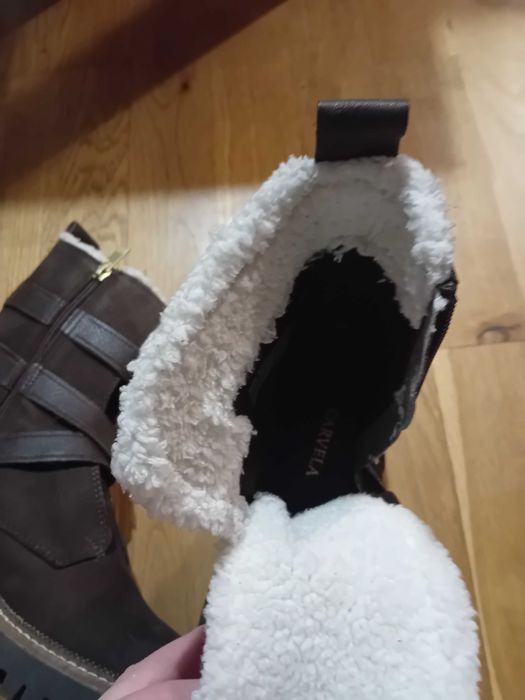 Buty carvela kowbojki  37