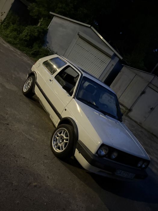 Фольцваген Гольф2 Volkswagen Golf 2 1.3nz купе на ходу