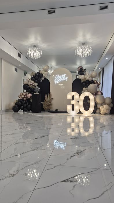 Фотозона на ювілей/ День Народження / корпоратив/ Новий рік