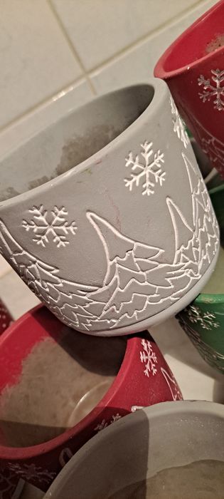 Zestaw 17 świątecznych osłonek ceramicznych