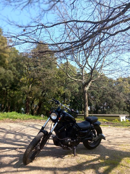 Moto Yamaha XV 535