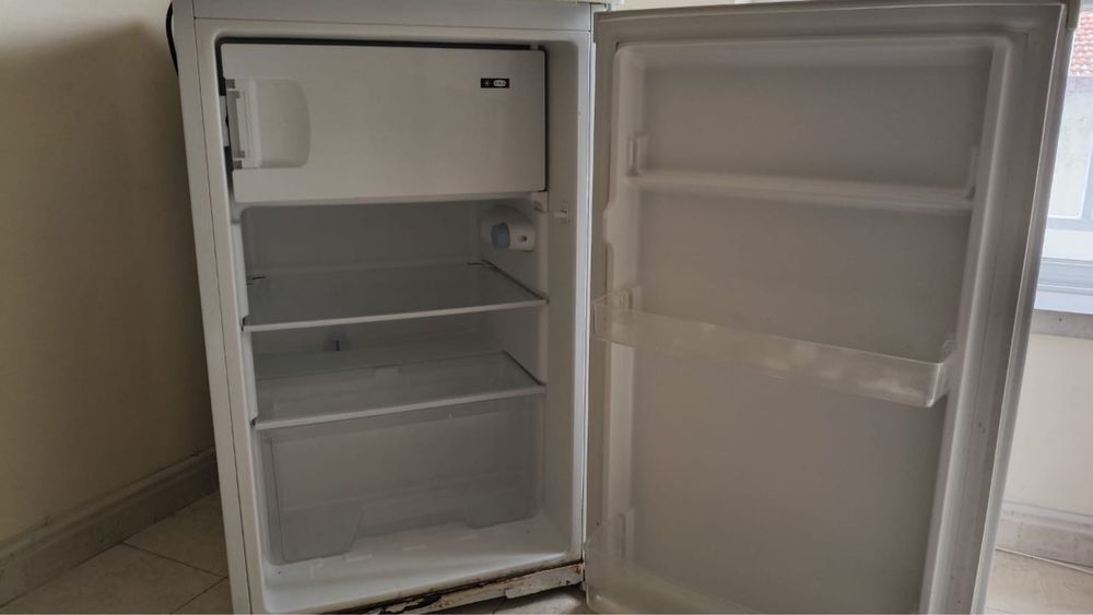 Frigobar 80€ Vende-se