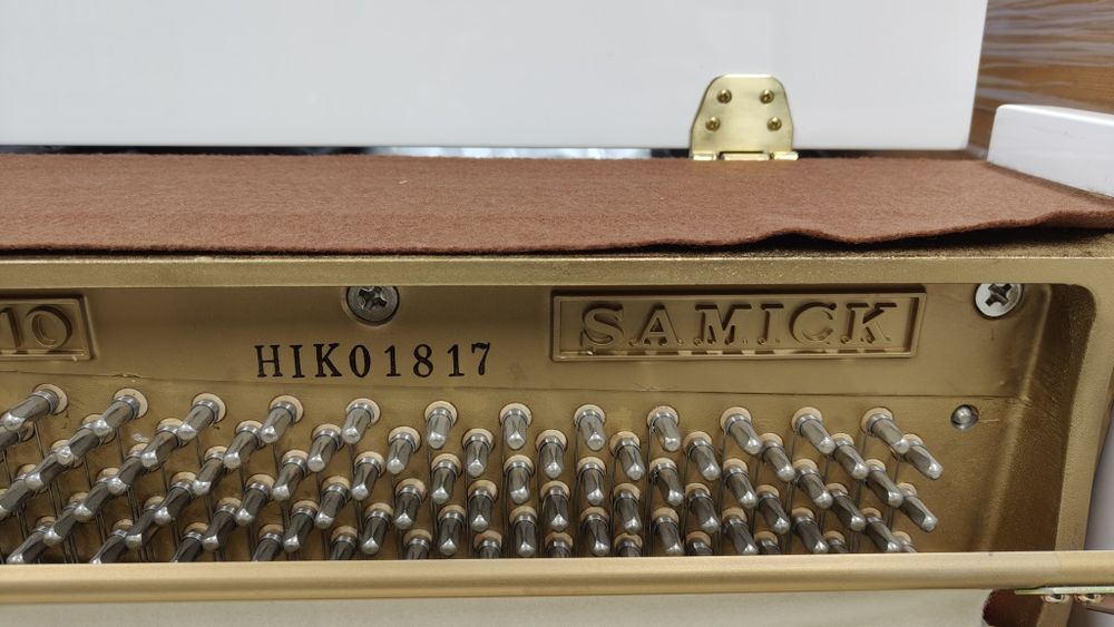 Panino białe Samick 110