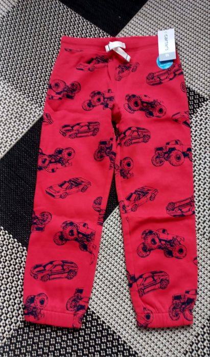 Костюм Cherokee  4-5 р C.arters  штани спортивні 5 р ,Світщот Lupil